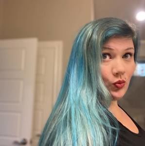 Meet your Posher, Kassey